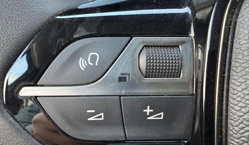Peugeot 208 Allure complet