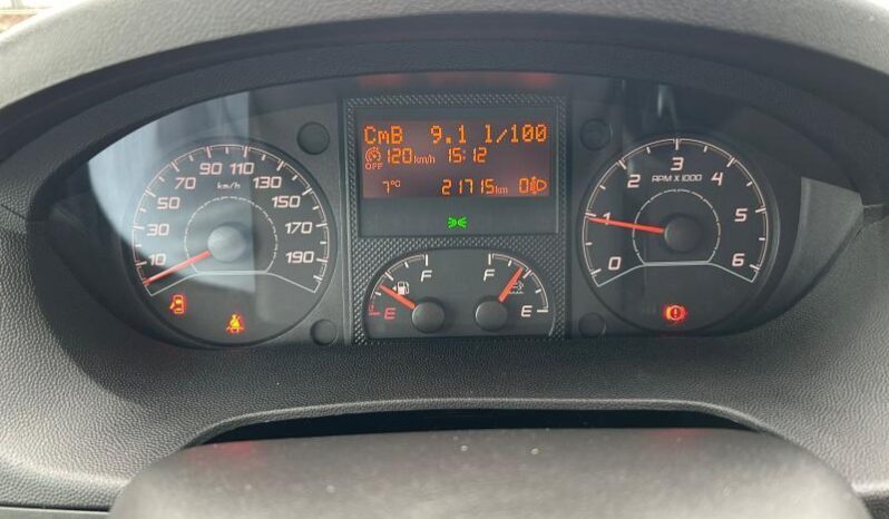 Peugeot Boxer L2H2 / 140ch / 2.2 BlueHDi complet