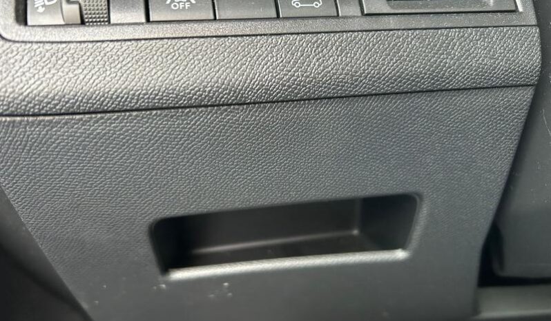 Peugeot 5008 Allure Pack / 1.5 BlueHDI / EAT8 complet