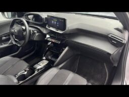 Peugeot 2008 GT / EAT8 / 130ch complet