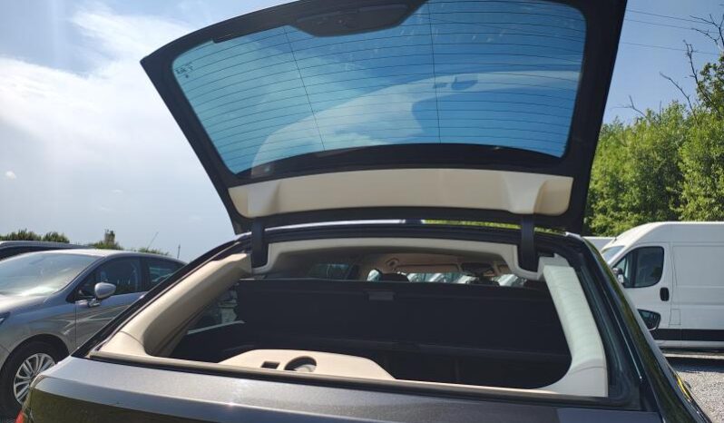 BMW Serie 5 518 Auto / Touring / Volant M complet