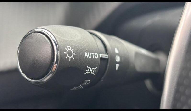 Peugeot 2008 GT / EAT8 / 130ch complet