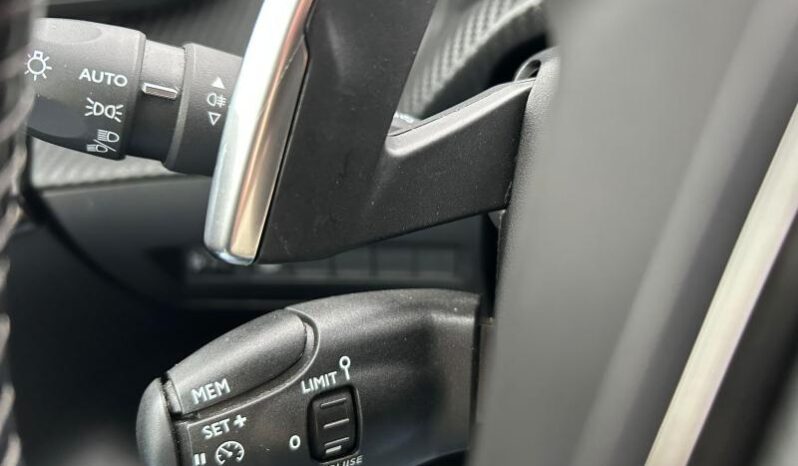 Peugeot 208 Allure / EAT8 complet