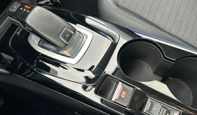 Peugeot 208 Allure / EAT8 complet