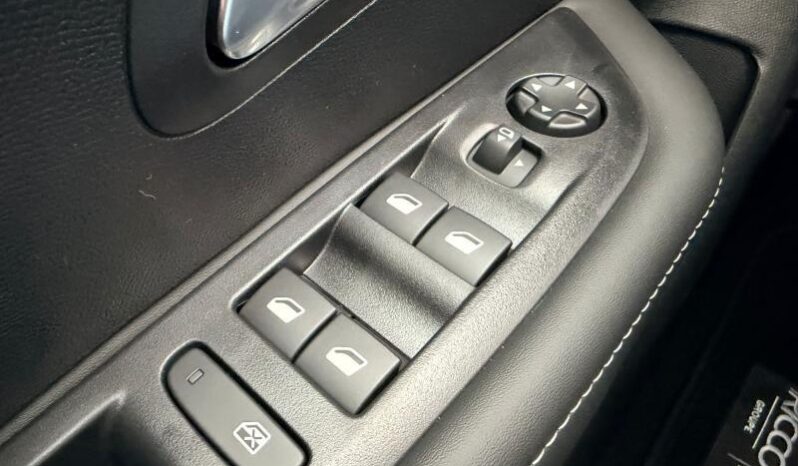 Peugeot 208 Allure / Carplay complet