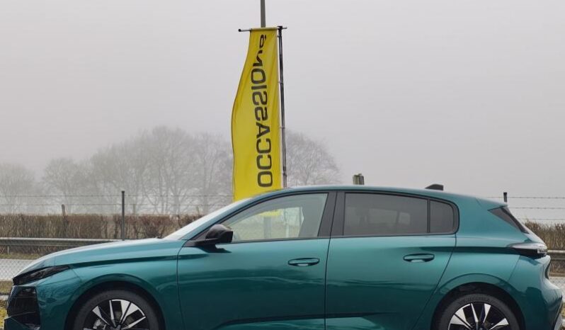 Peugeot 308 Allure / Hybrid / Dispo avril 26 complet