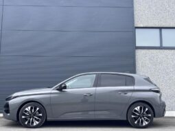 Peugeot 308 Allure / e-DCS6 / Carplay complet