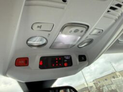 Peugeot 5008 Allure / EAT8 / 7 Places complet