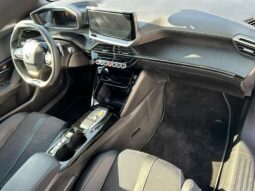 Peugeot 2008 GT / E-DSC6 / MHEV / 136ch complet