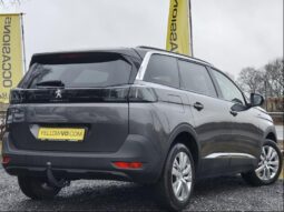 Peugeot 5008 Style / 7 places / 1.5 BlueHDI complet