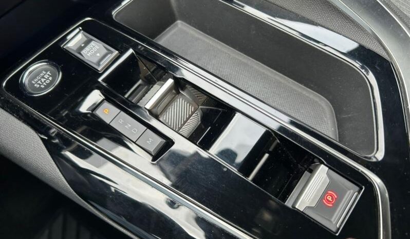 Peugeot 5008 Allure Pack / 1.5 BlueHDI / EAT8 complet