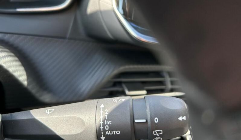 Peugeot 208 Allure complet