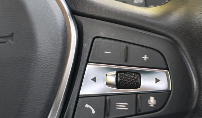 BMW Serie 3 318 Auto / Touring / Carplay complet