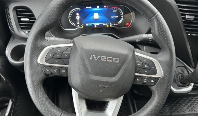 Iveco Daily 35SC18HASY complet