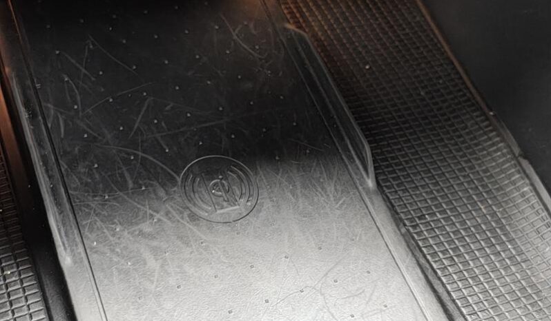 Volvo XC40 B3 / Mild Hybrid / Core complet