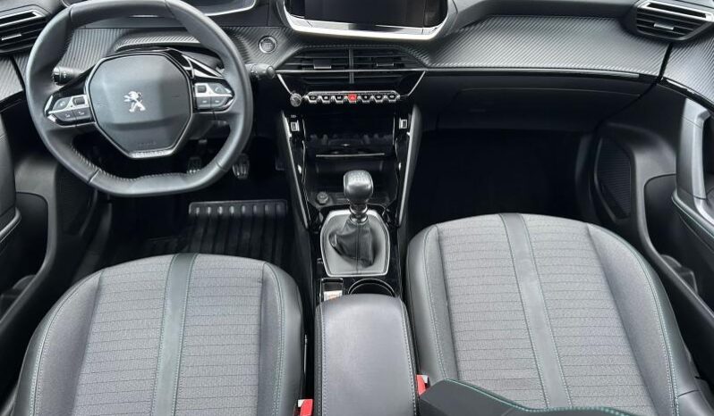Peugeot 2008 Allure Pack / GPS complet