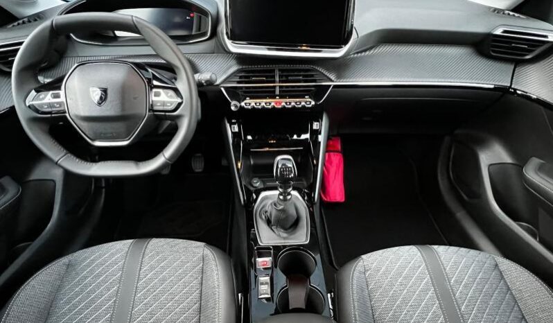 Peugeot 208 ALLURE complet