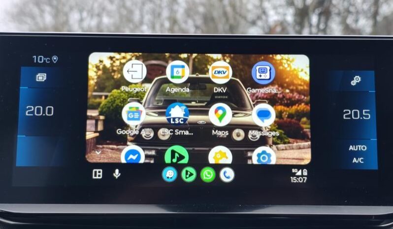 Peugeot 5008 Style / 7 places / 1.5 BlueHDI complet