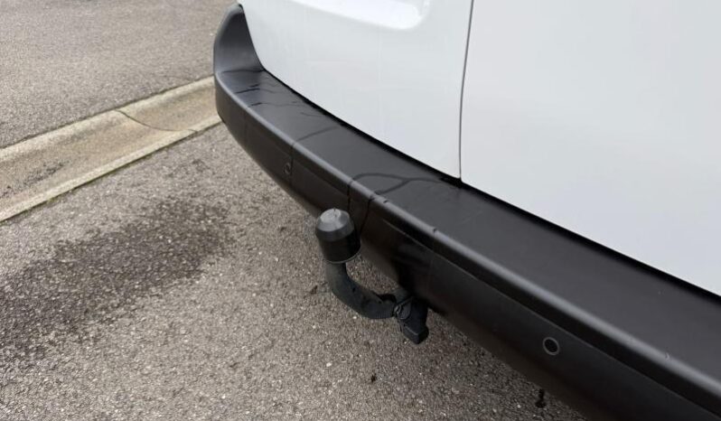 Peugeot Traveller Expert / 9 places / Caméra complet