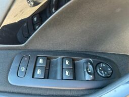 Peugeot 208 EAT6 / Tech Edition complet