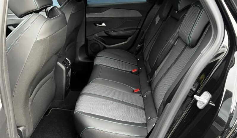Peugeot 308 SW Allure / EAT8 / SW complet