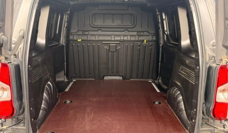 Peugeot Partner Heavy Premium / Carplay complet