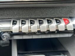 Peugeot 5008 Allure Pack / 1.5 BlueHDI / EAT8 complet