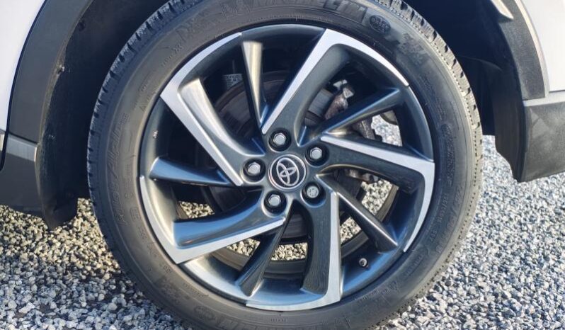 Toyota C-HR 1.8 Hybrid complet