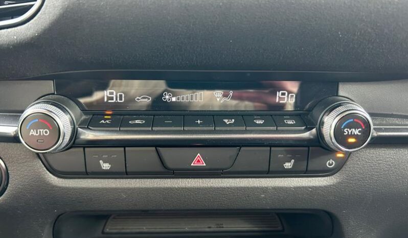 Mazda CX-30 E Skyactiv G / Nagisa complet