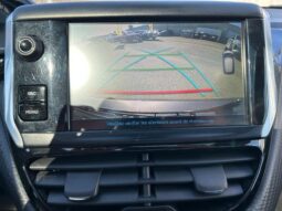 Peugeot 208 EAT6 / Tech Edition complet