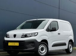 Peugeot Partner LIGHT STANDARD / EAT8 / 130ch complet
