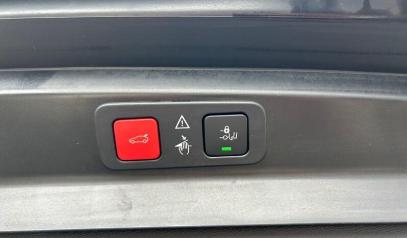 Peugeot 5008 Allure Pack / 1.5 BlueHDI / EAT8 complet