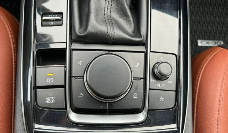 Mazda CX-30 E Skyactiv G / Nagisa complet