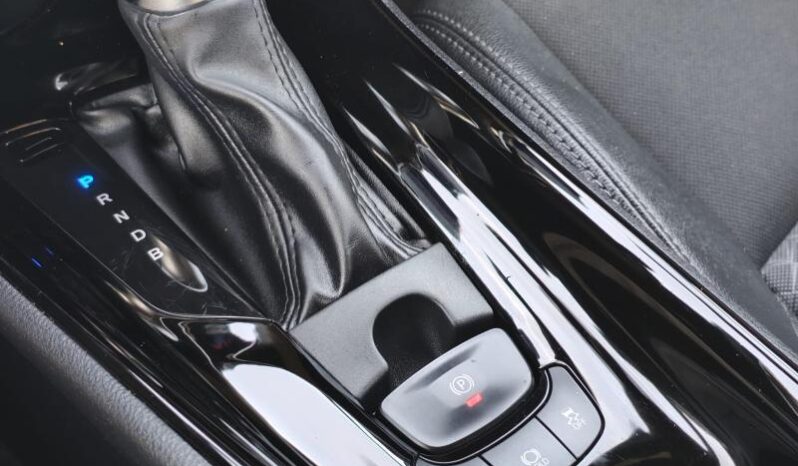 Toyota C-HR 1.8 Hybrid complet