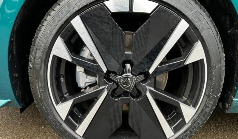 Peugeot 308 GT HYBRID complet