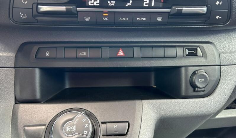 Peugeot Expert L3 / Asphalt / EAT8 complet