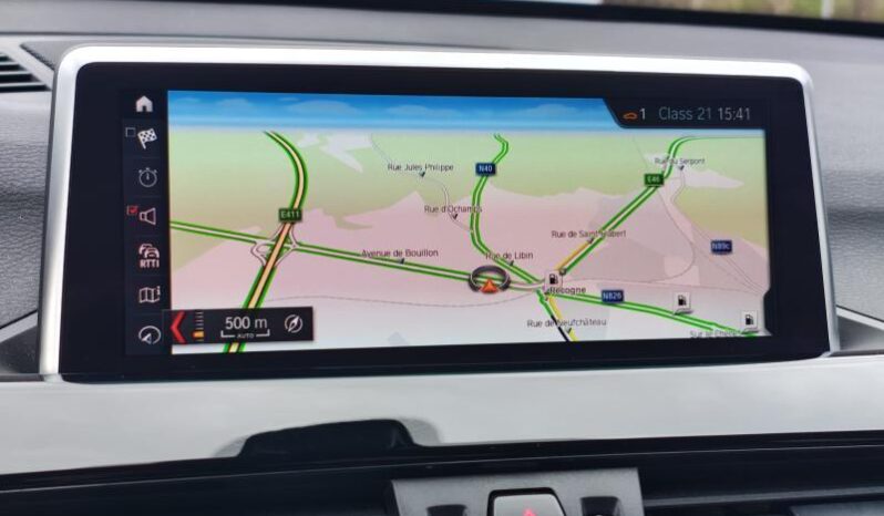 BMW Serie X X1 Sport Line / Auto / 18d complet