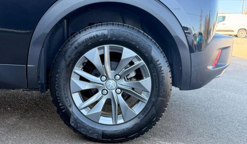 Peugeot 2008 Active / sièges chauffants / 130ch complet