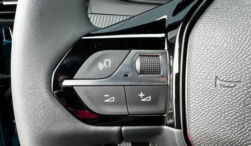 Peugeot 2008 ALLURE complet