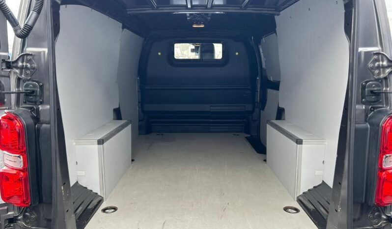 Peugeot Expert L3 / Asphalt / EAT8 complet