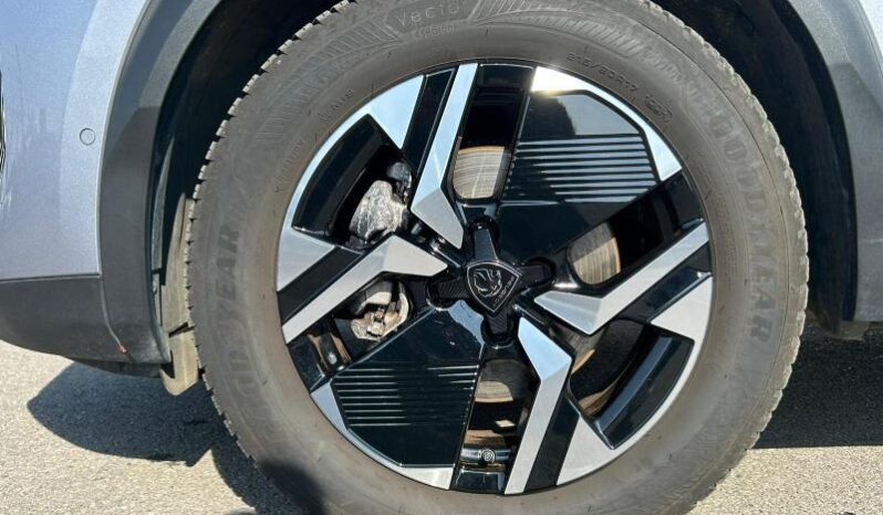 Peugeot 2008 GT / E-DSC6 / MHEV / 136ch complet