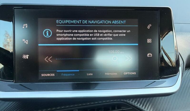 Peugeot 208 Active / 100ch / Carplay complet