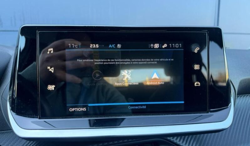Peugeot 208 Allure / EAT8 / Carplay complet