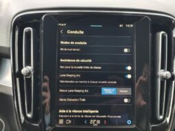 Volvo XC40 B3 / Mild Hybrid / Core complet