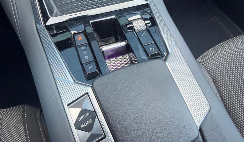 DS Automobiles DS 4 Bastille / 1.5 BlueHDi / EAT8 complet