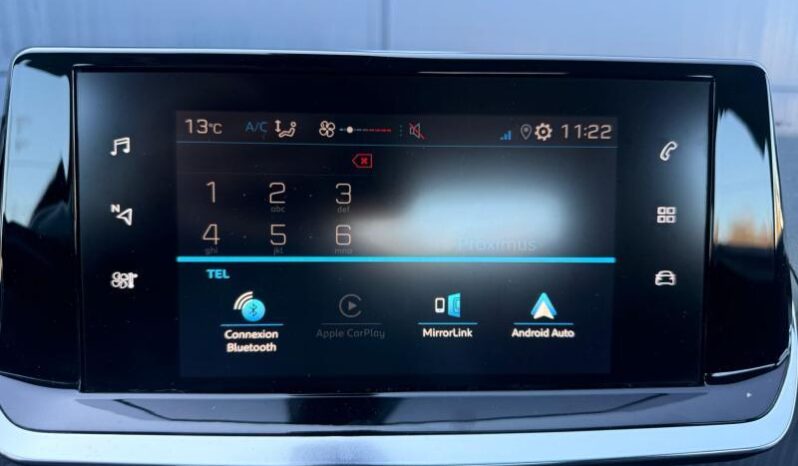 Peugeot 2008 Active / sièges chauffants / 130ch complet