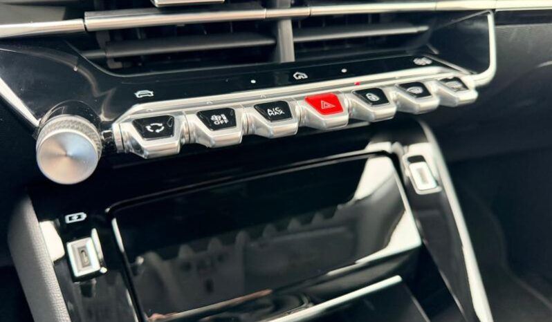 Peugeot 208 Allure / Carplay complet