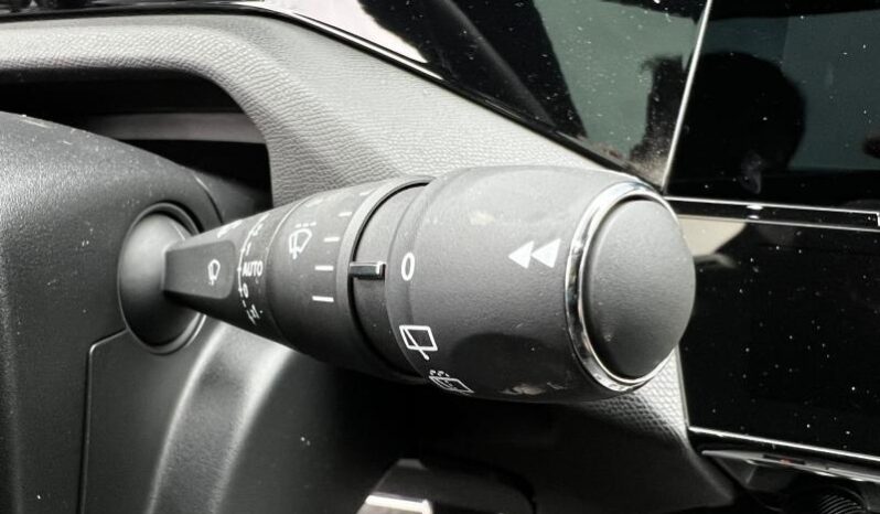 Peugeot 308 GT HYBRID complet