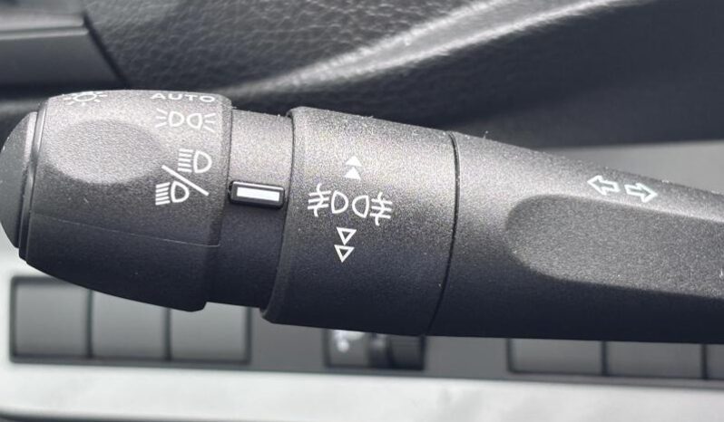 Citroen Jumpy Taille M / 2.0 BlueHDI / Carplay complet