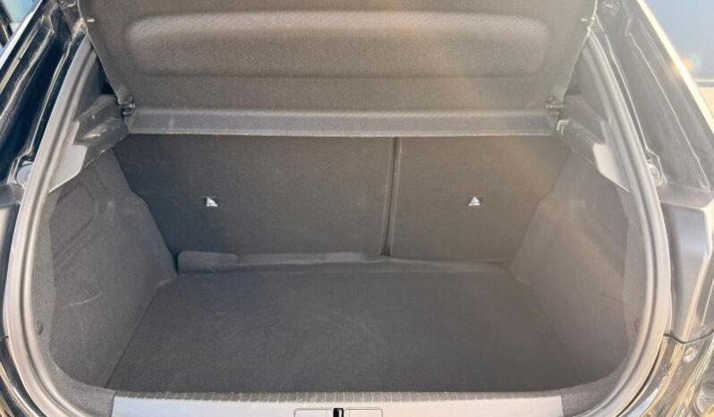 Peugeot 208 Allure / GPS / Carplay complet